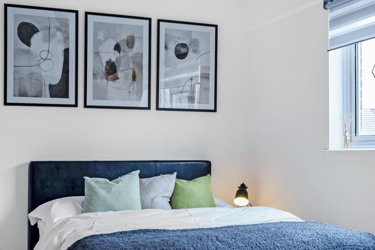Stylish Excel 3 Bedroom Flat London Eksteriør bilde