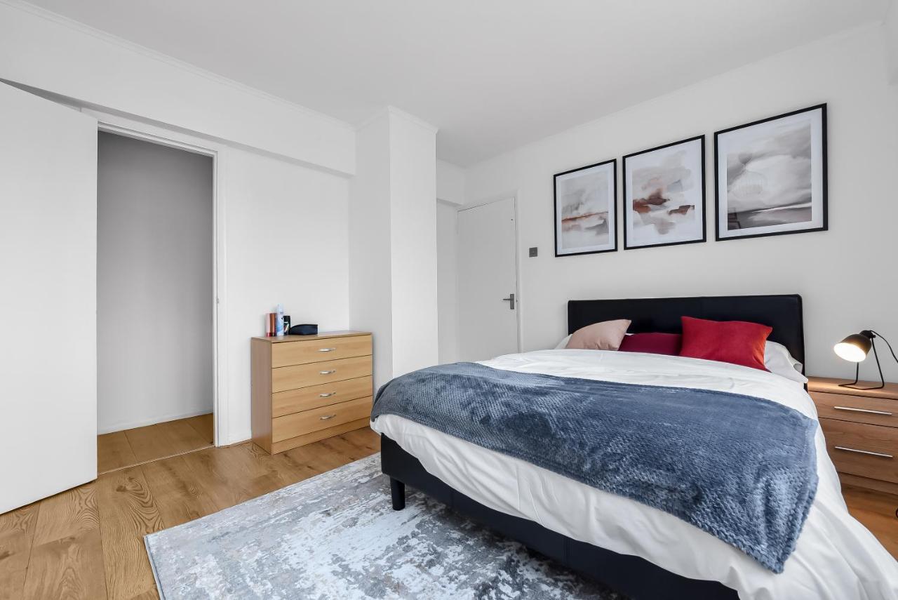 Stylish Excel 3 Bedroom Flat London Eksteriør bilde